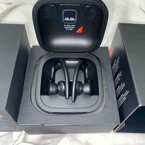 Power beats pro by Dr. Dre